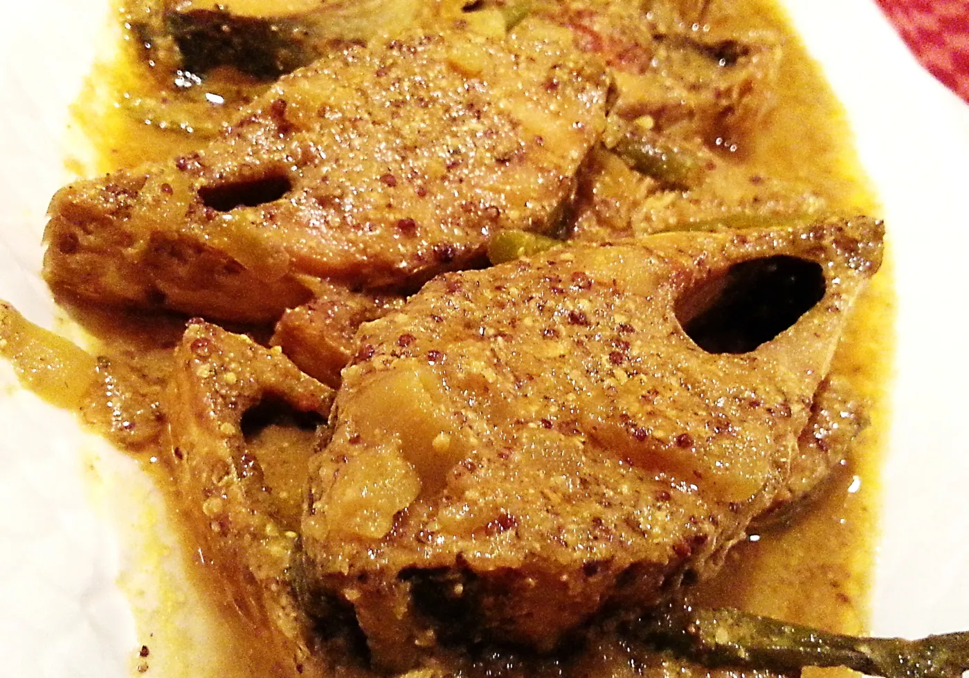 Hilsa in mustard sauce